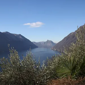 Castello , Como Italy